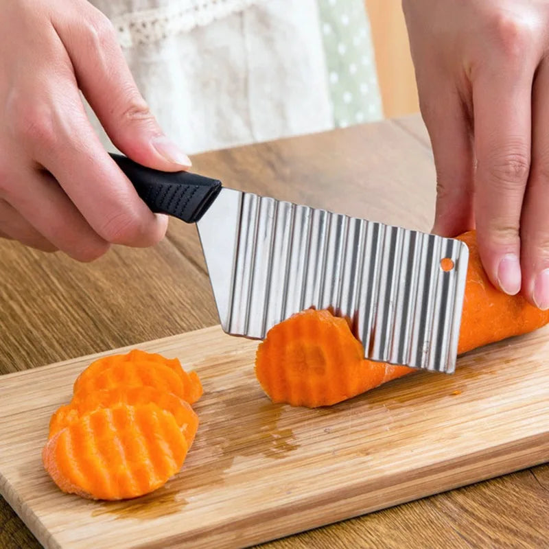 Wavy Cutter Knife Tool